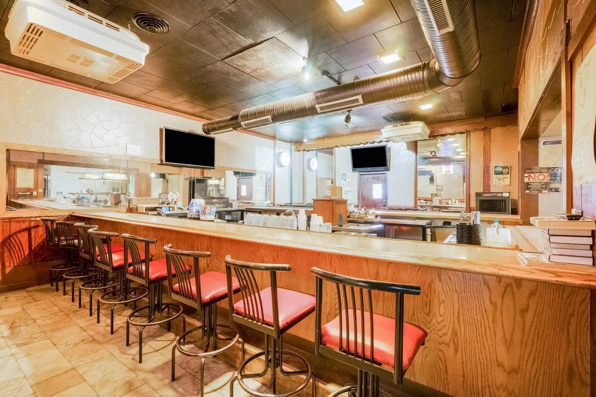 Oyo Hotel Bradford Main St Pa Экстерьер фото