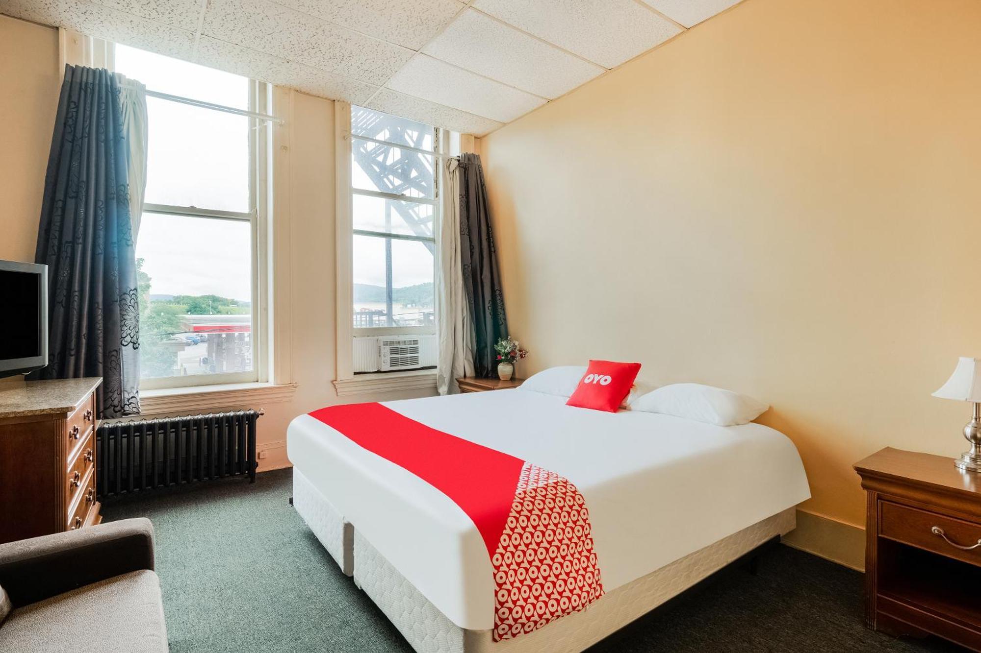Oyo Hotel Bradford Main St Pa Экстерьер фото