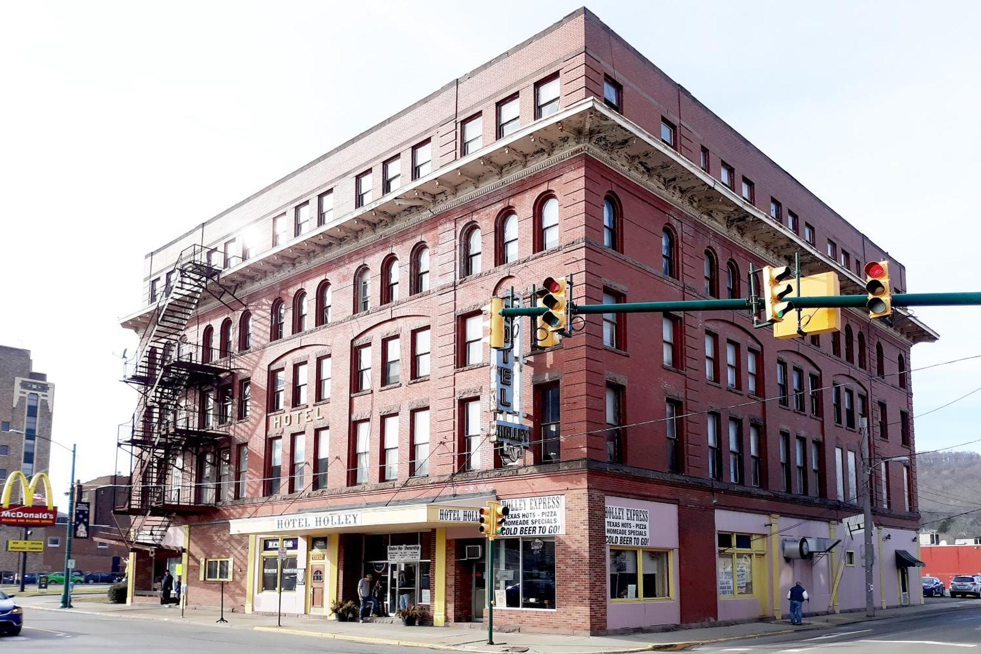Oyo Hotel Bradford Main St Pa Экстерьер фото