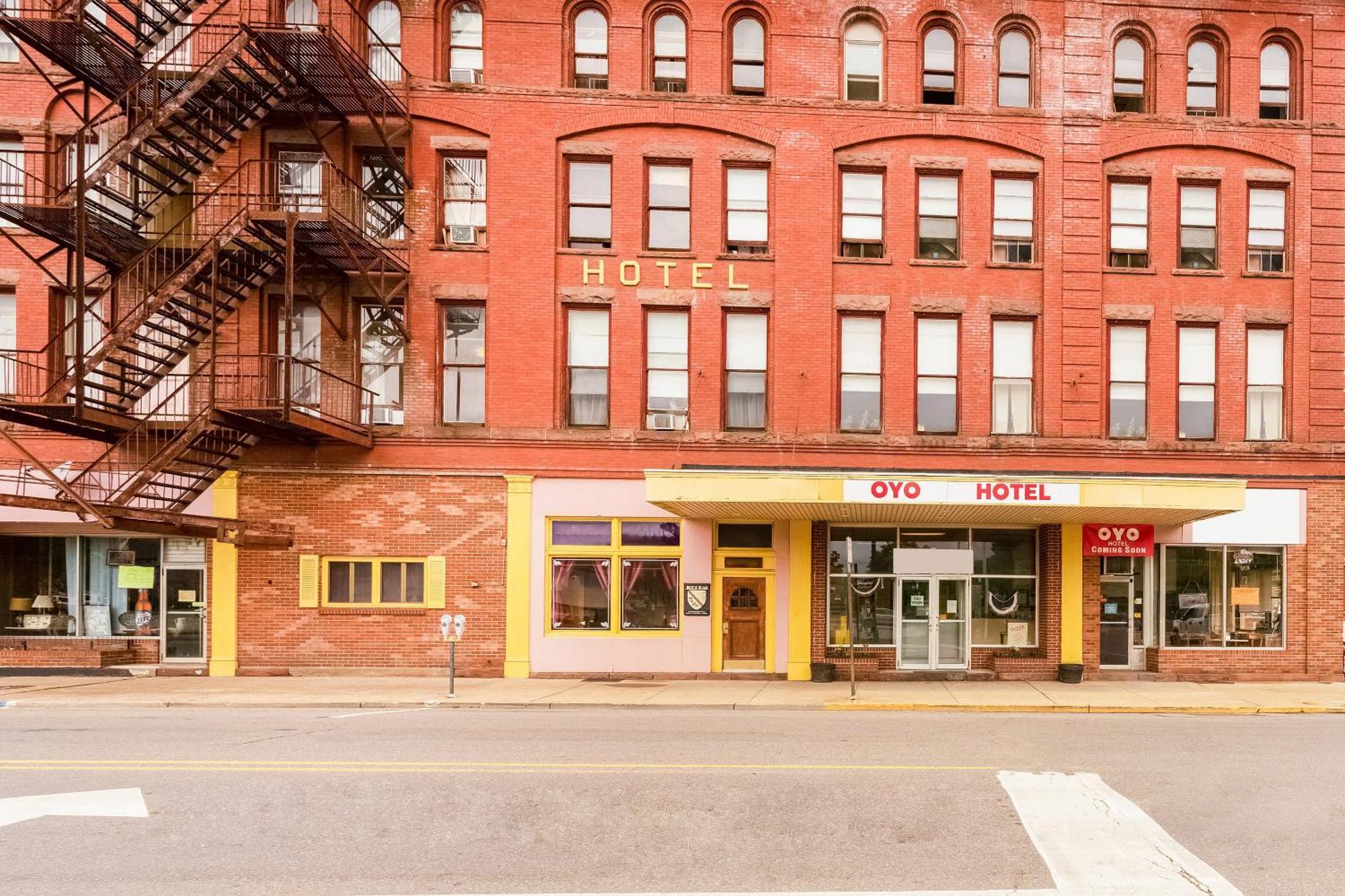 Oyo Hotel Bradford Main St Pa Экстерьер фото