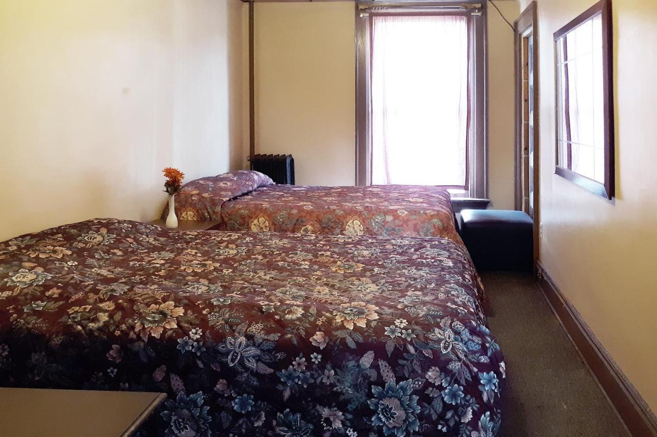 Oyo Hotel Bradford Main St Pa Экстерьер фото